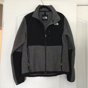 The north face jacket size M